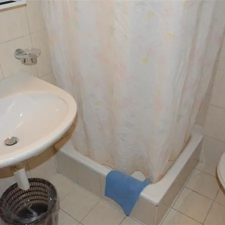 Mireille Nr- 5 By Interhome Apartmán *